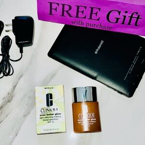 Clinique even better glow light reflecting  makeup SPF 15 WN 122 clove (D)